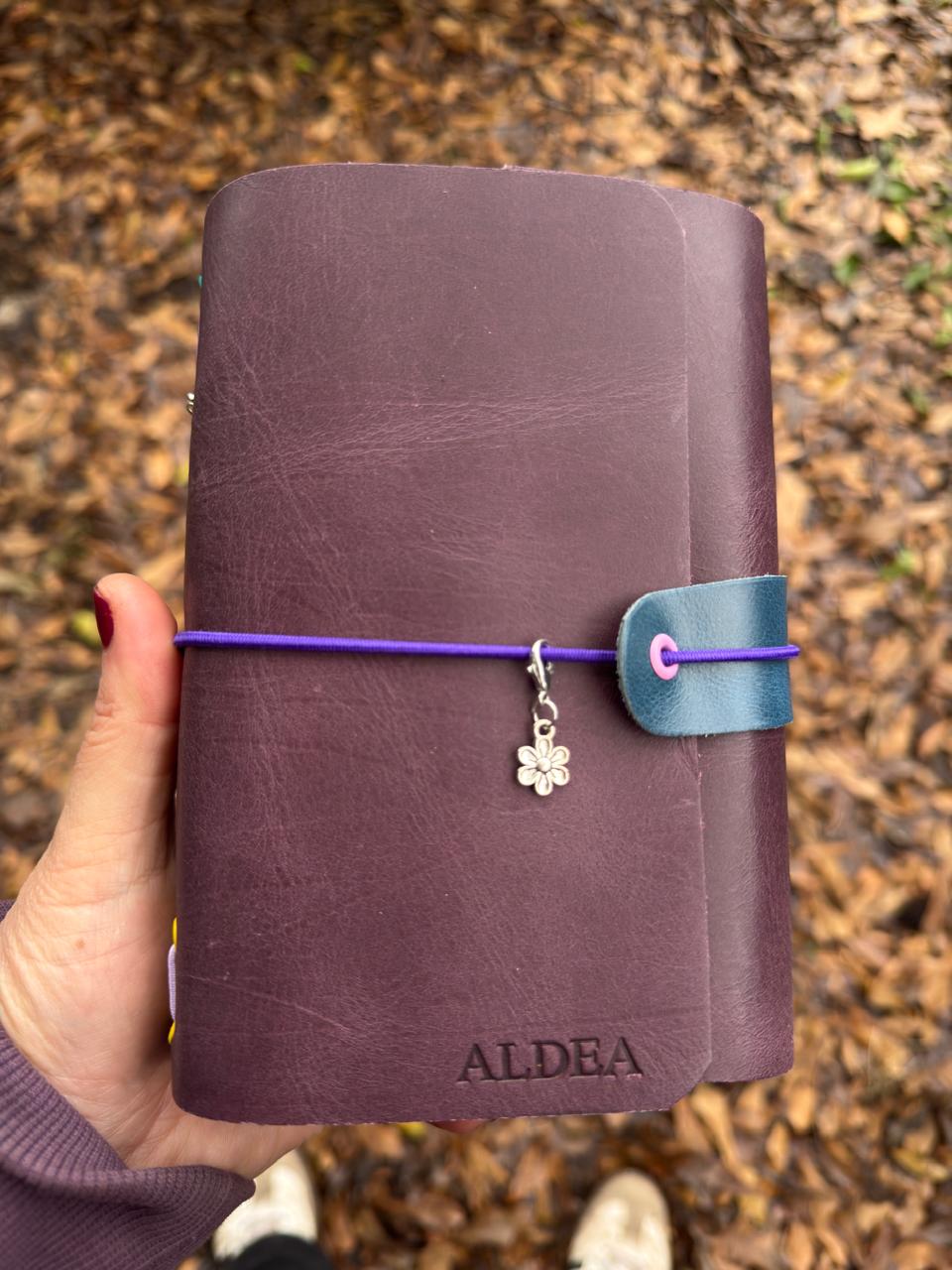 Journal Trifold Tamaño A5 (Tamaño M)